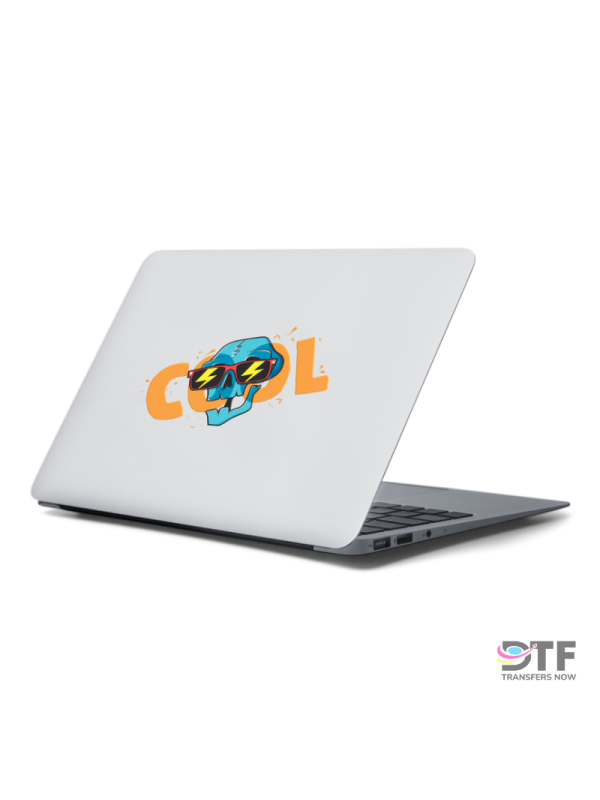 Calcomanías personalizadas para laptops | DTF Transfers Now